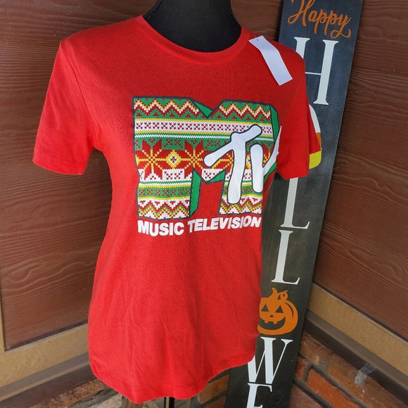 NWT MTV Music Television Holiday T-Shirt Size Adult Medium - Picture 7 of 9
